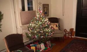 Wishing You a Wonderfully Scented Holiday Season!